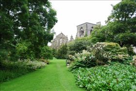Abbey, Holyrood Palace